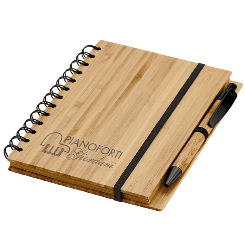 BLOCCO NOTES COVER IN BAMBOO cm.10,5x14,8 CON 70 FOGLI A RIGHE IN CARTA RICIC. PENNA INCLUSA ART.PT-593